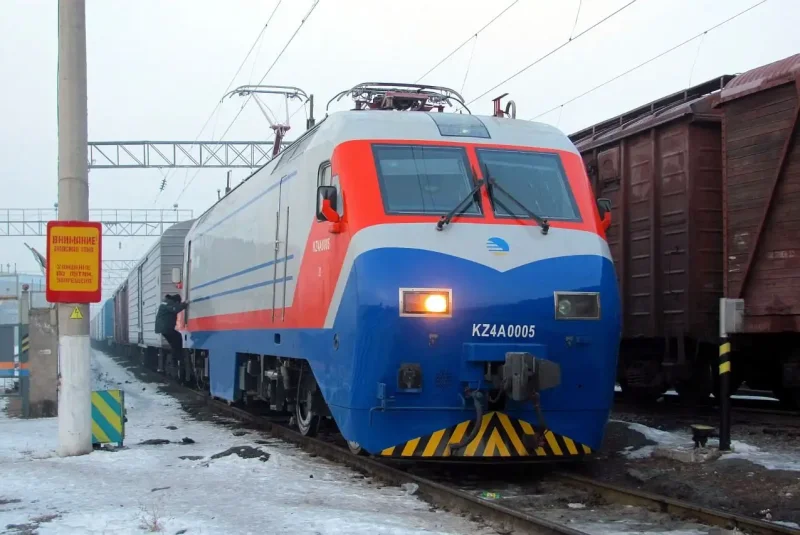 Электровозы серий kz4