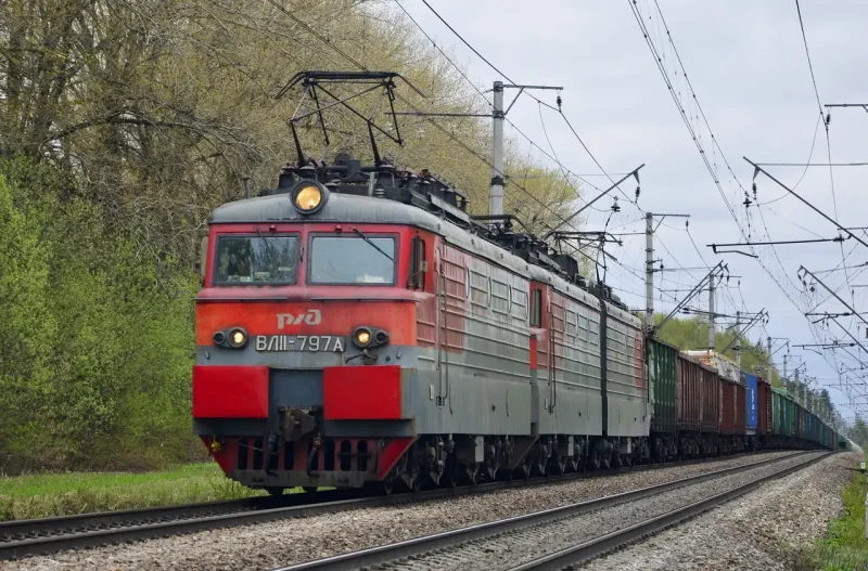 Вл-82 Локомотив