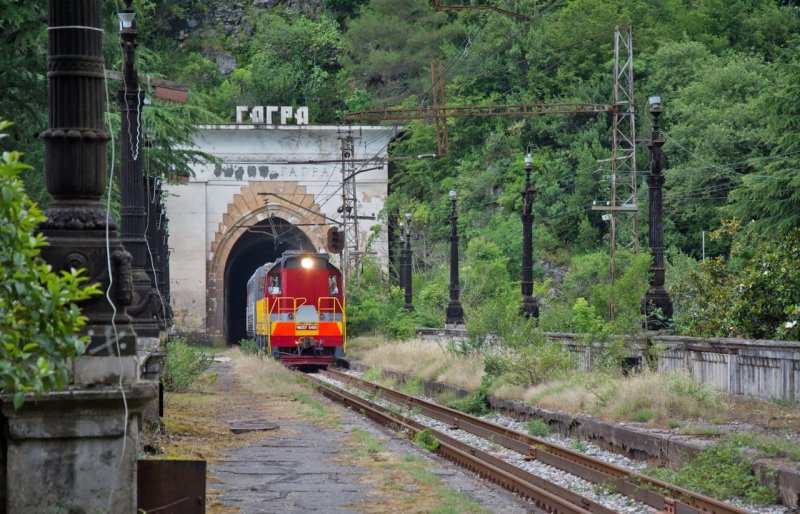 Поезд Туапсе Гагра ретро поезд