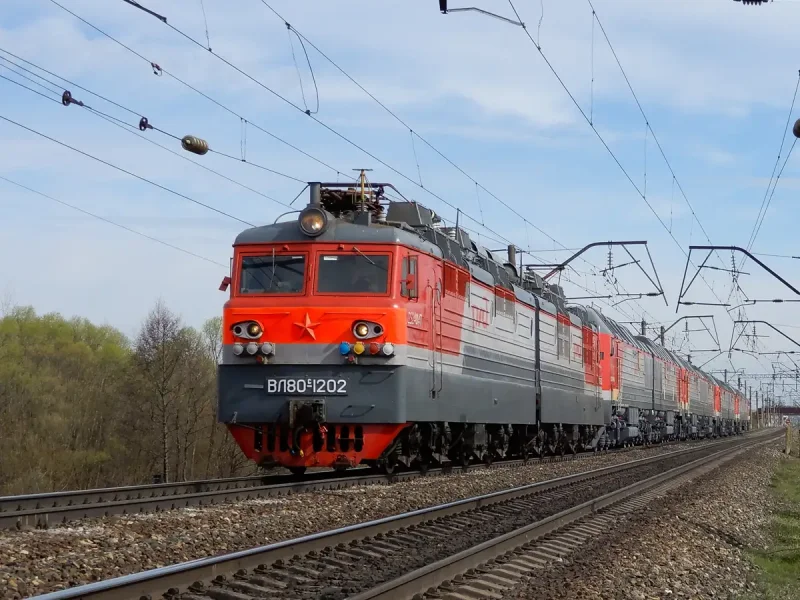 Вл-10 электровоз ночью