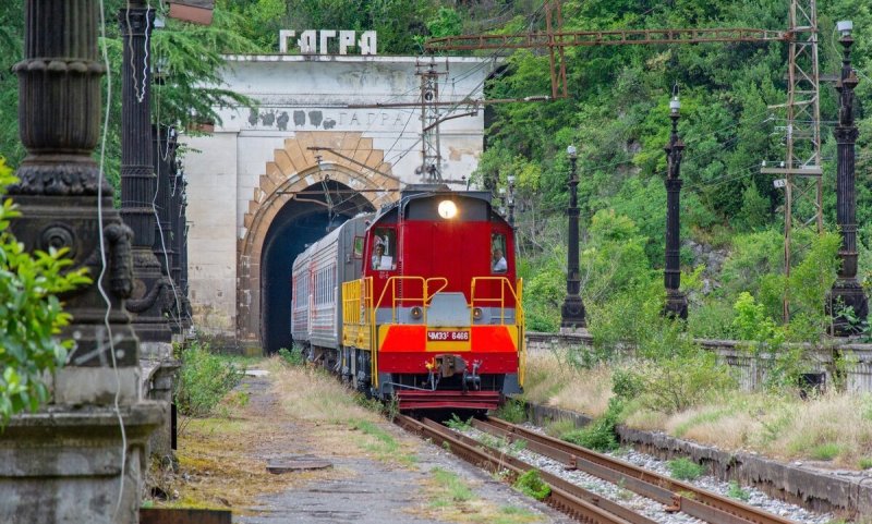 Паровоз Адлер Гагры