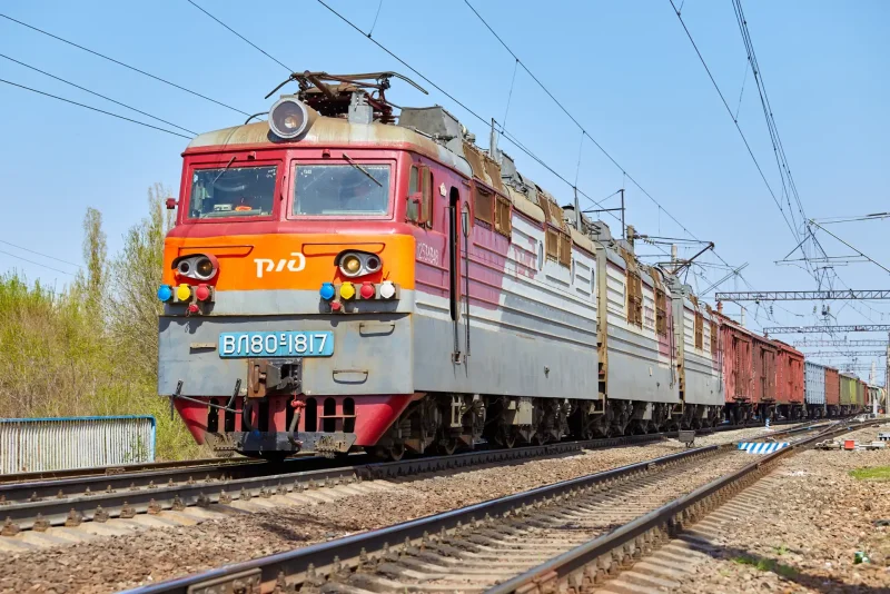 Электровоз 2эс5к