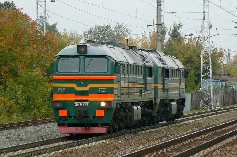 Тепловоз 2м62