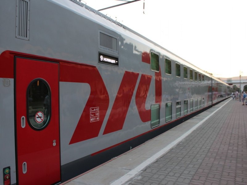 Двухэтажный поезд Кавказ 003с Москва Кисловодск