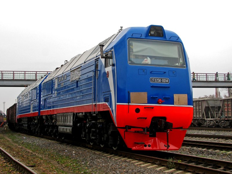 Тепловоз 2тэ25км