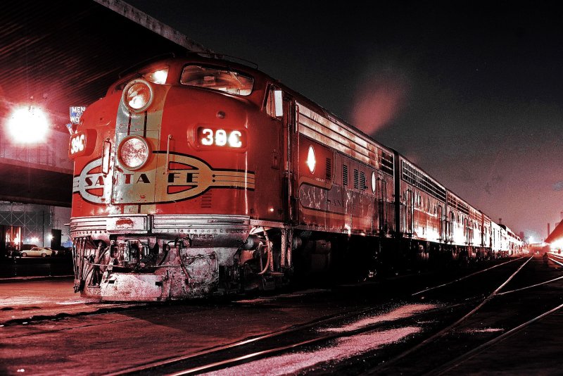 EMD f7 Santa Fe