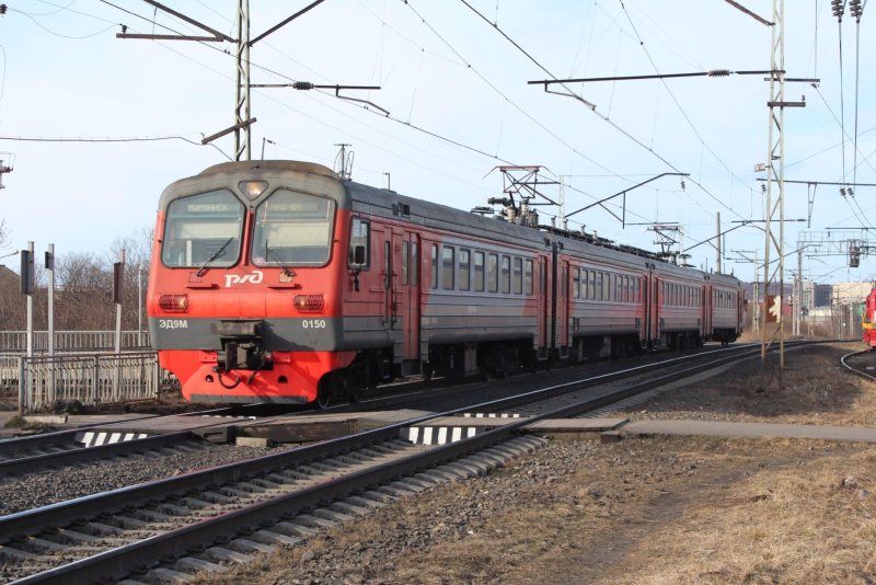 Электропоезд Мурманск Апатиты