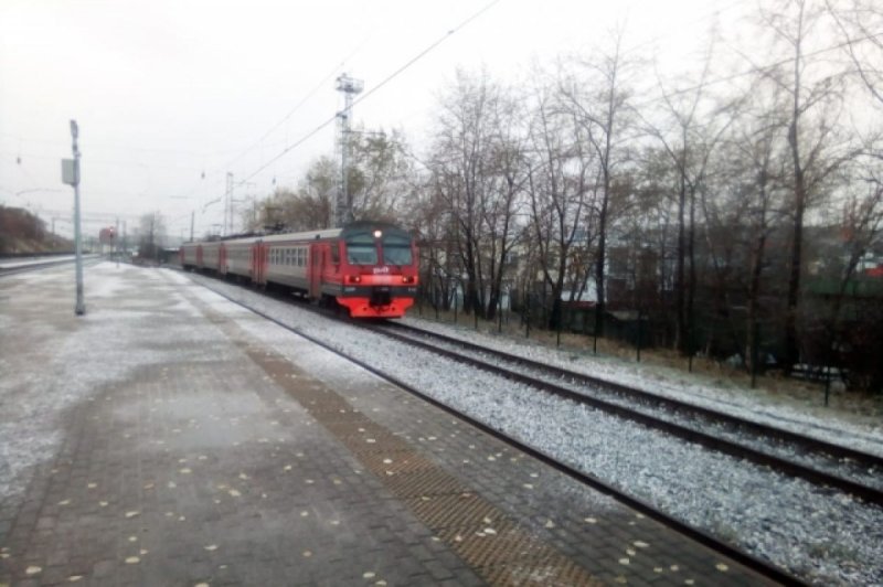Электропоезд Мурманск Апатиты