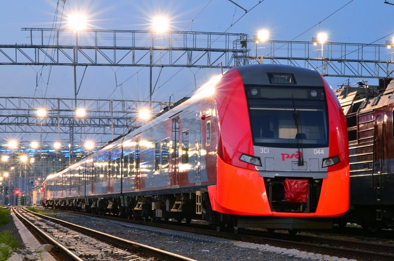 Поезд Ласточка Новороссийск