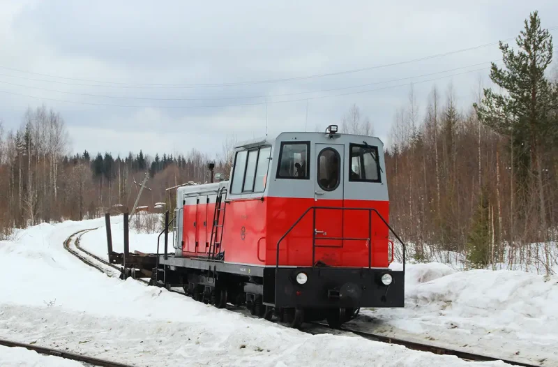 Тепловоз ту8