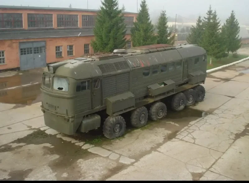 Автомобиль на базе тепловоза м62
