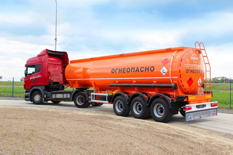 Полуприцеп-цистерна ппц-40 для светлых нефтепродуктов
