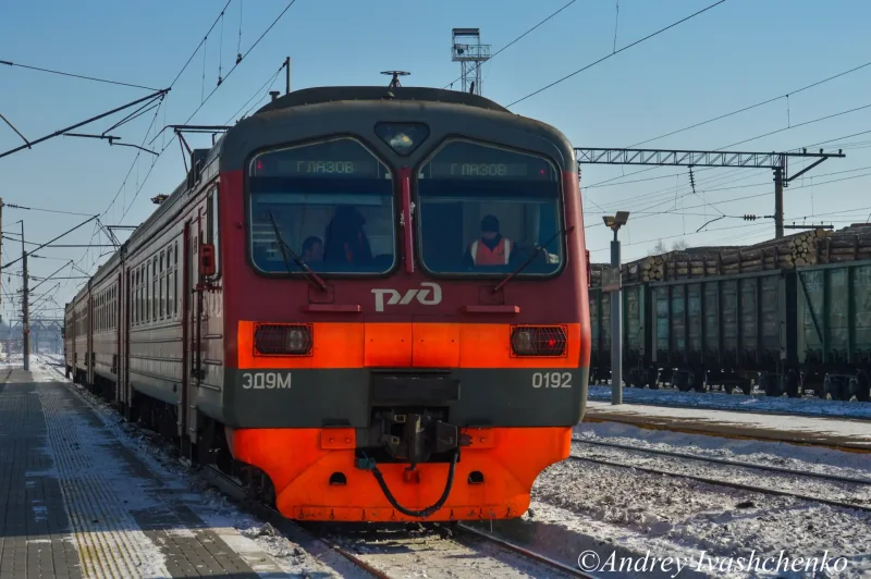 Электропоезд эд4м