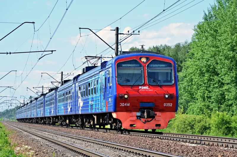 Электричка 2010