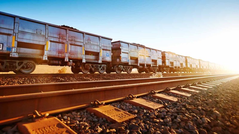 Грузовой вагон РЖД полувагон