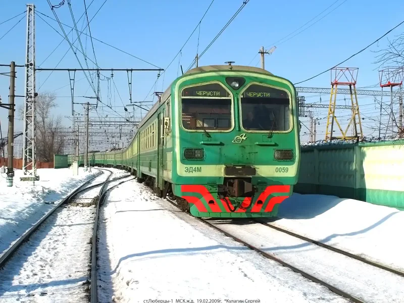 Электричка нара москва. Эр2 в депо Куровское. Электропоезд эд4м депо Куровское. Эд4м 0059 Москва Черусти. Эд4м 0071 на станции Куровская.