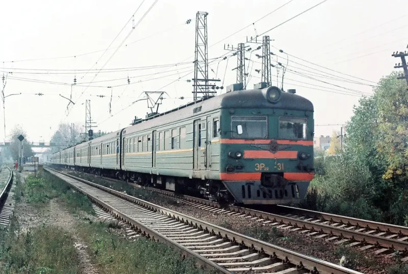 Эр22 электропоезд