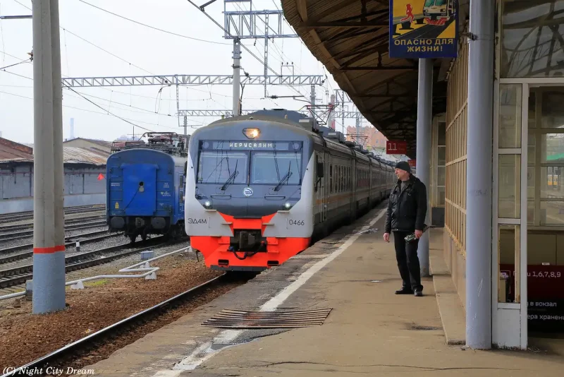 Э2пд электричка Курский вокзал