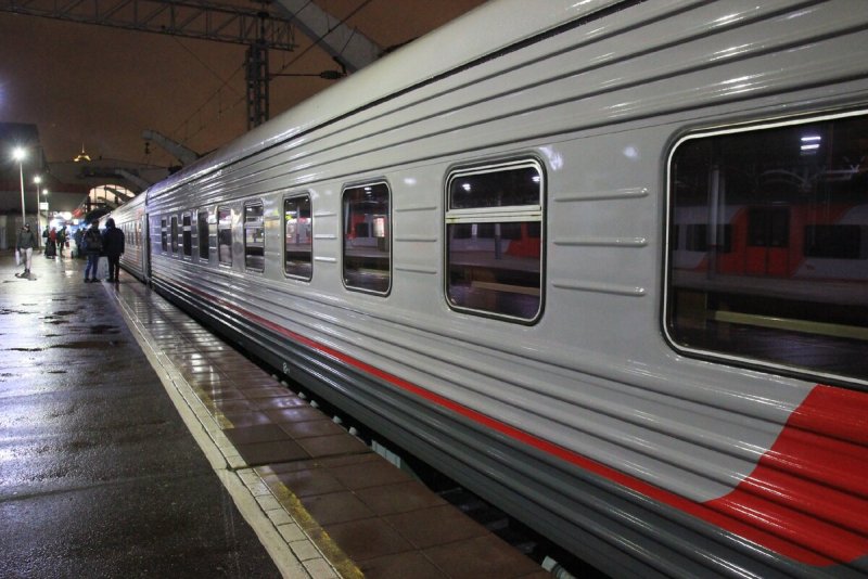 Поезд 007а Таврия