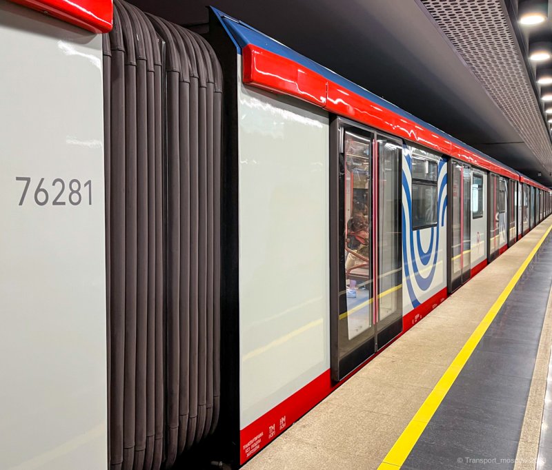 Метропоезд Москва 2020