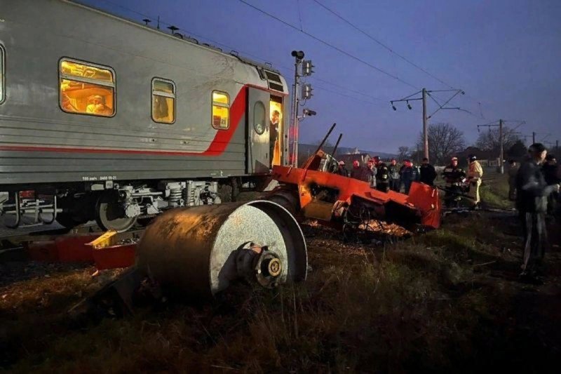 ДТП С асфальтоукладчиком