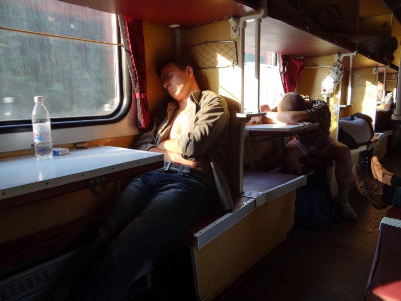 Поезд Арктика плацкарт