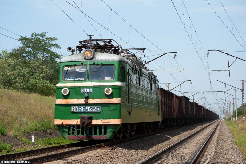 Электровоз вл60к 653