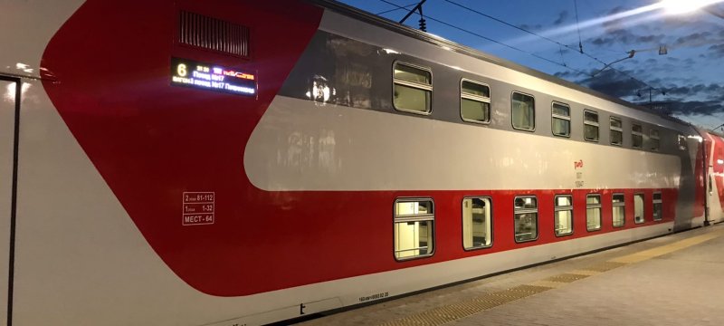 Двухэтажный поезд Санкт-Петербург Мурманск внутри