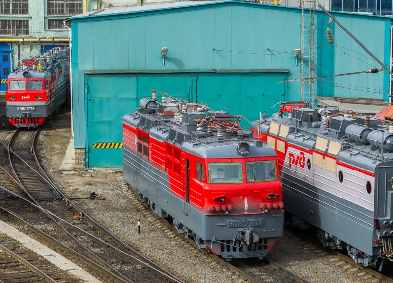 Вл 80 трехсекционный