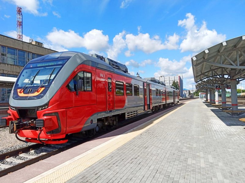 Двухэтажный поезд Кавказ 003с Москва Кисловодск