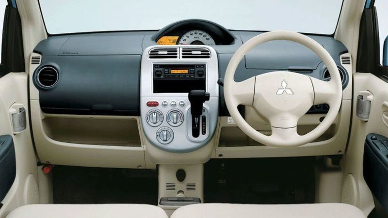 Mitsubishi Ek Wagon 2010