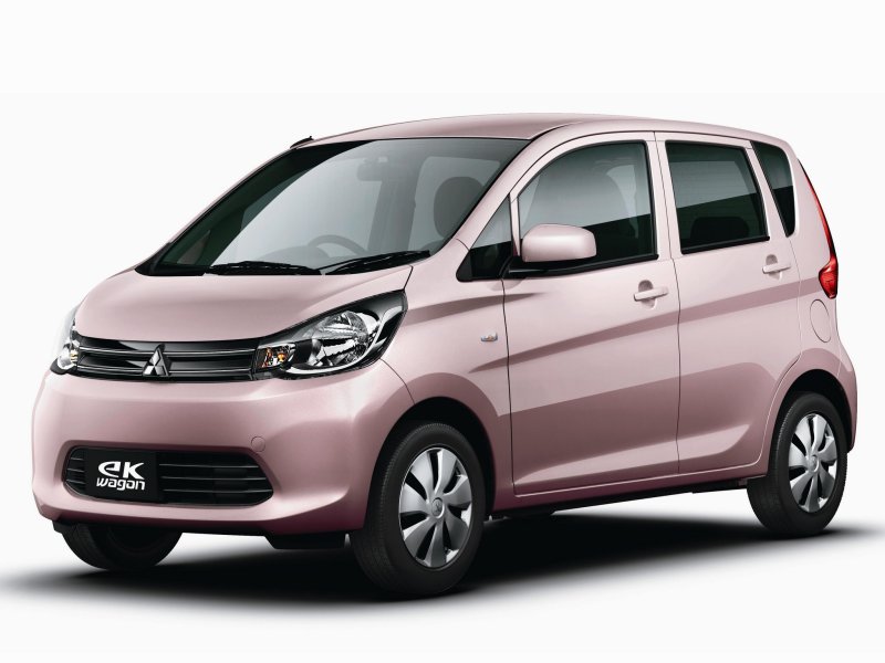 Mitsubishi Ek Wagon 2015