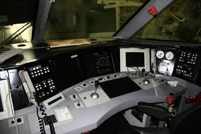 Электропоезд эс250 Сокол