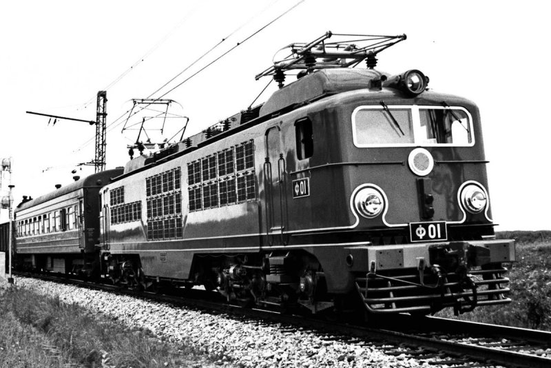 Электровоз ф 07