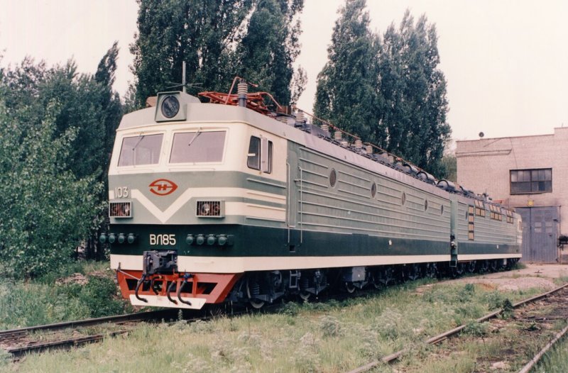 Самый мощный в мире электровоз вл86ф-001