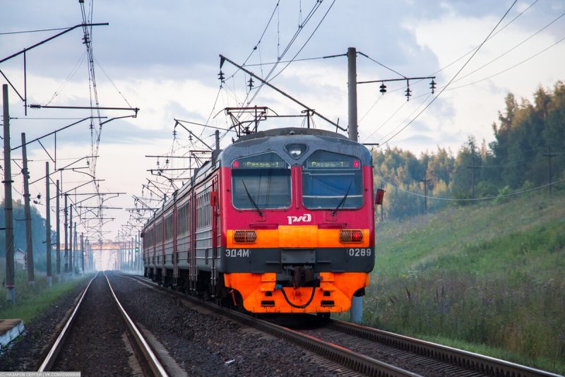 Электропоезд эд4 0001