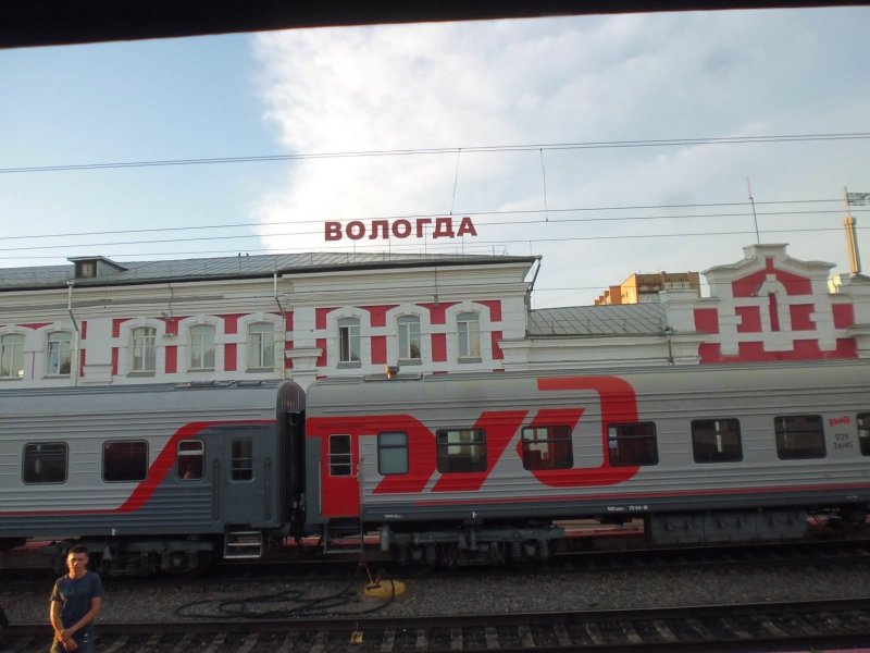 Фирменный поезд Москва Вологда