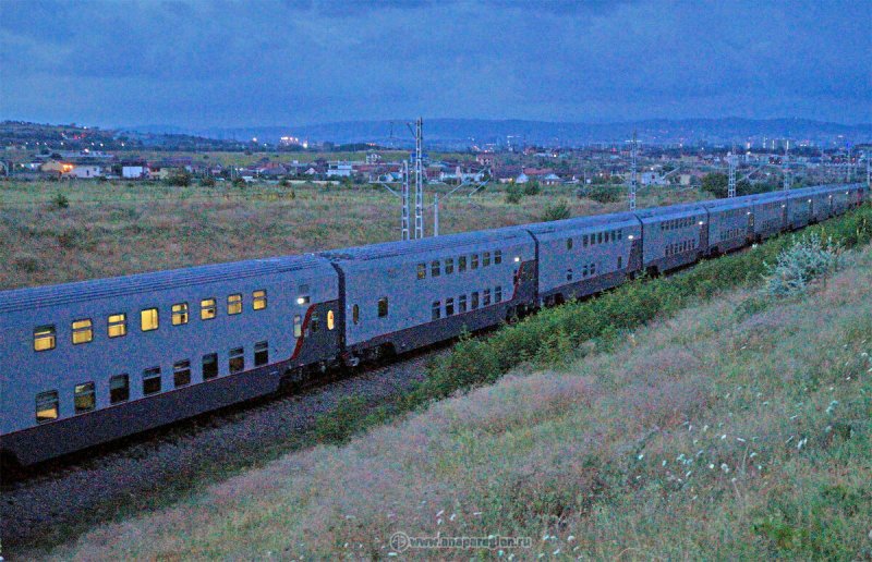 028ч Таврия поезд