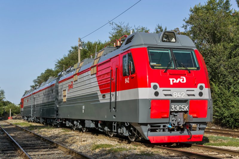 Электровоз 2с5к Ермак