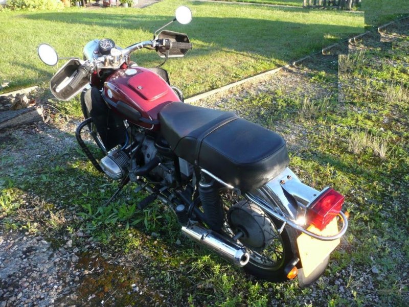 Урал с коляской Red Star