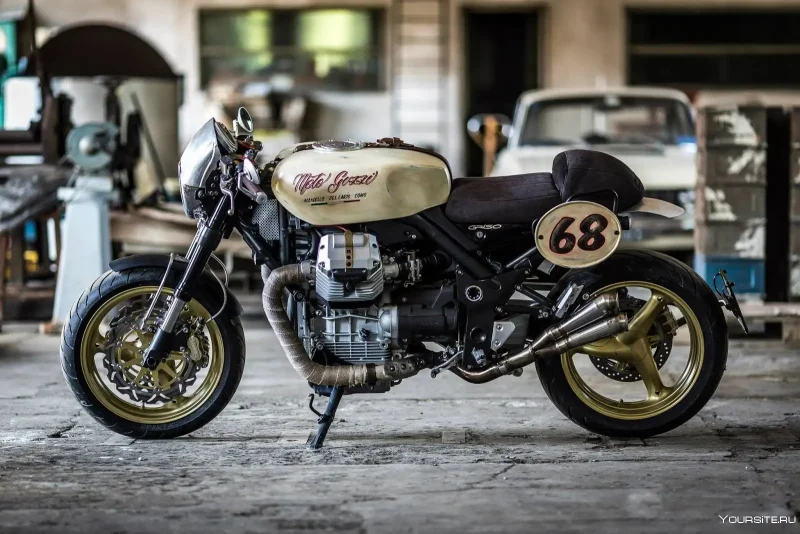 Мото Guzzi Cafe Racer