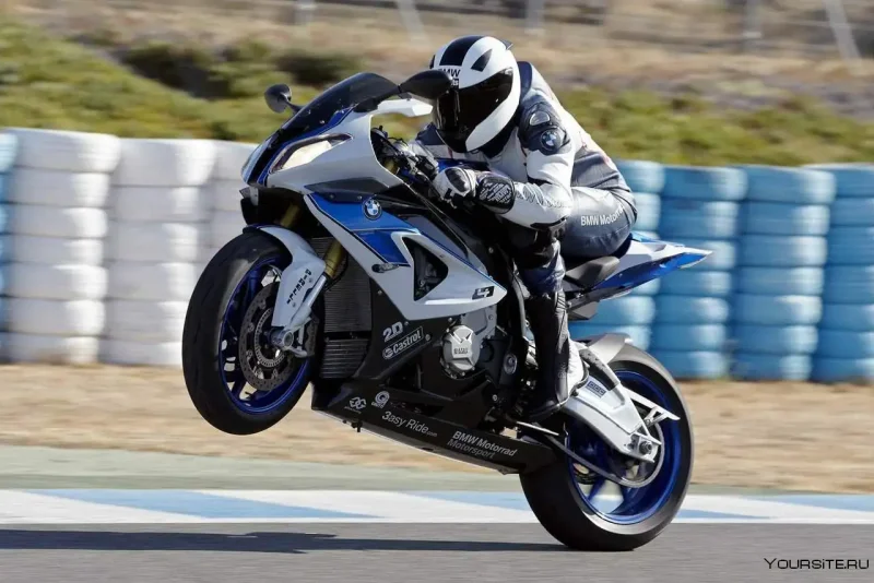 BMW hp4 2013