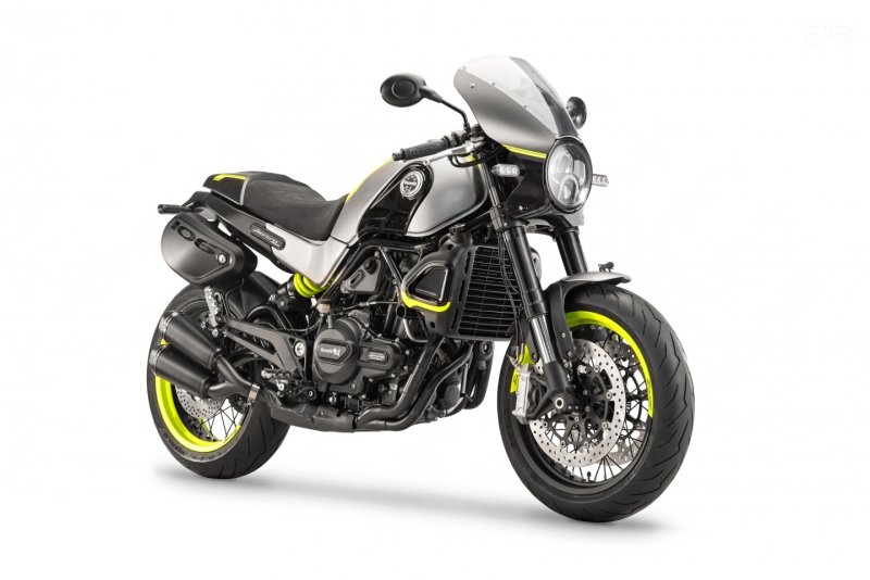 Benelli 500