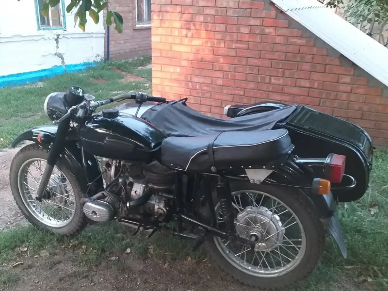 Мотоцикл Урал 1992