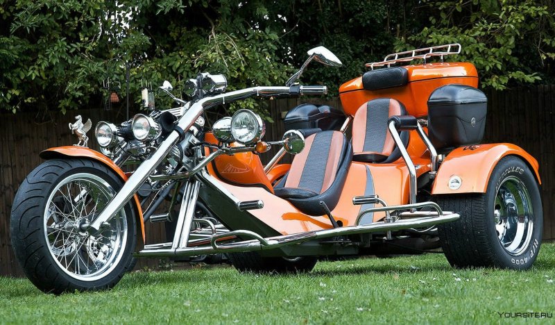 Трайк Triumph Rewaco