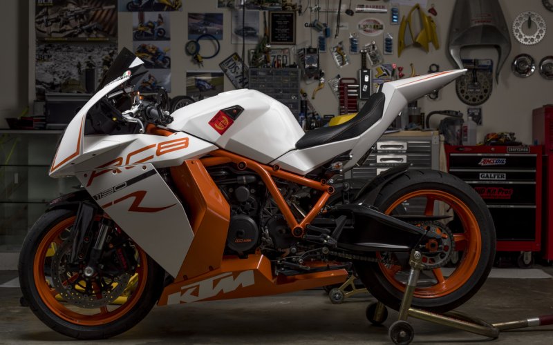 KTM rc8 2018