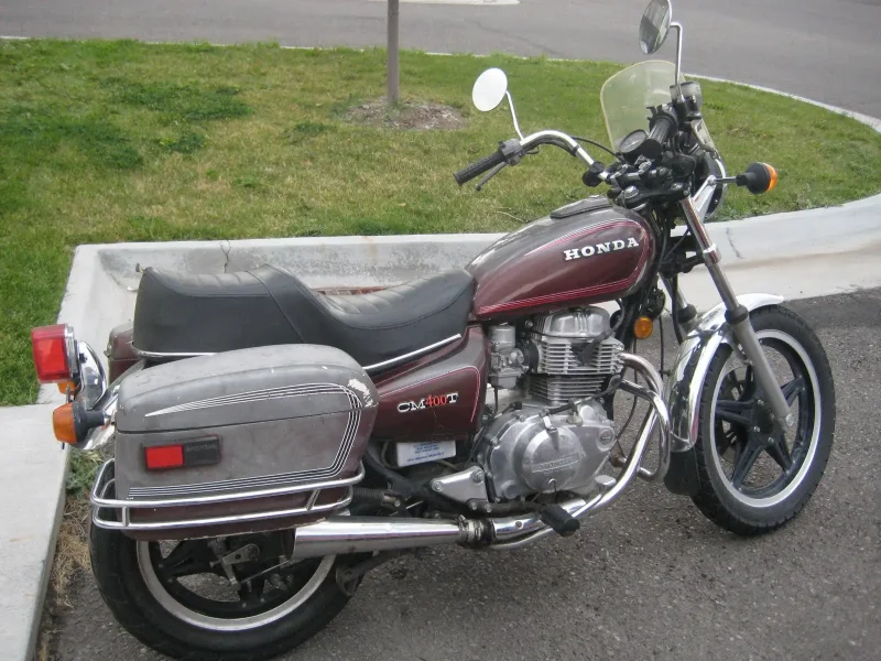 Honda cm 400a