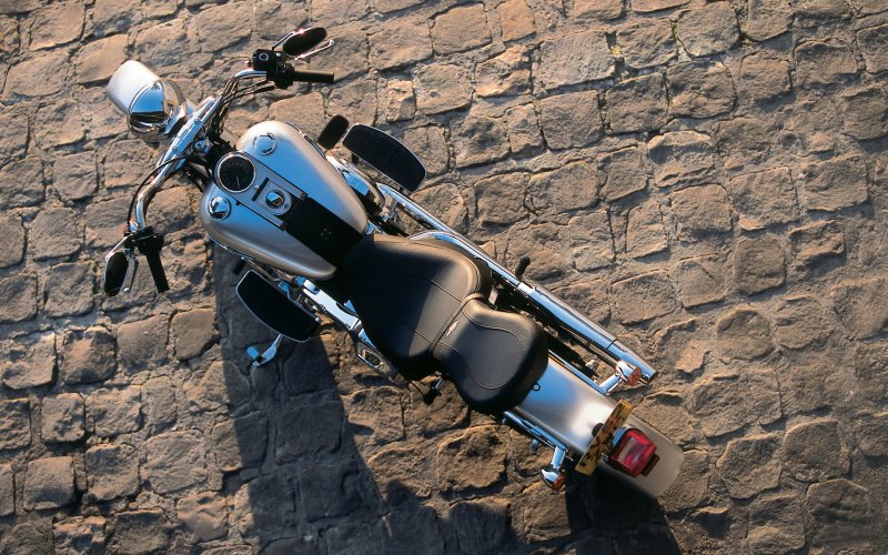 Мотоцикл Harley Davidson вид сверху