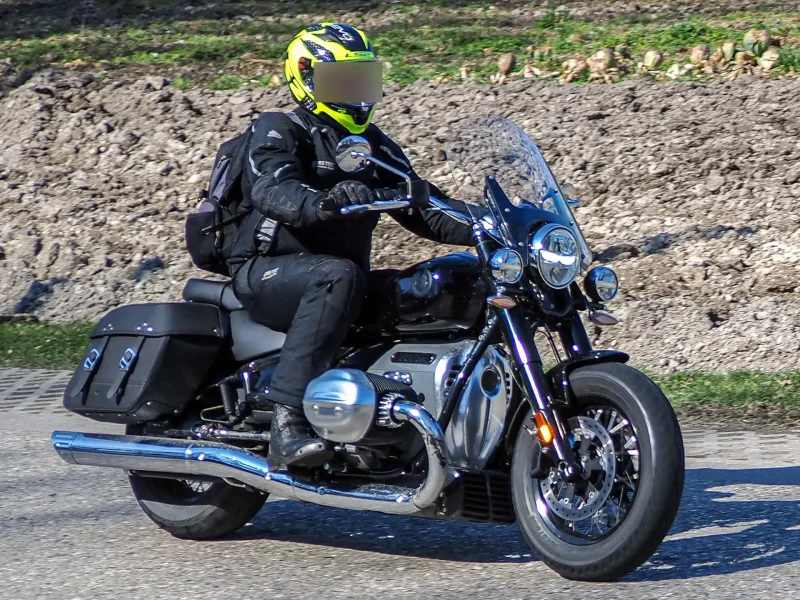 BMW r18 Touring