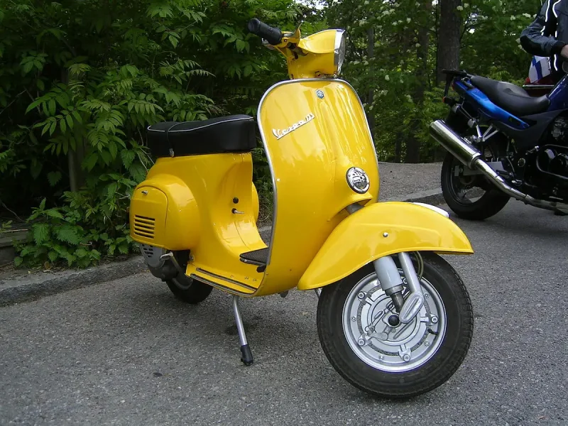 Vespa 125